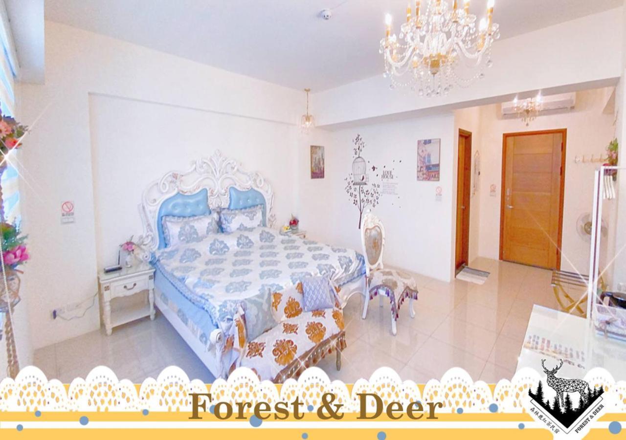 Forest Deer Black Tea Homestay Тайнань Экстерьер фото